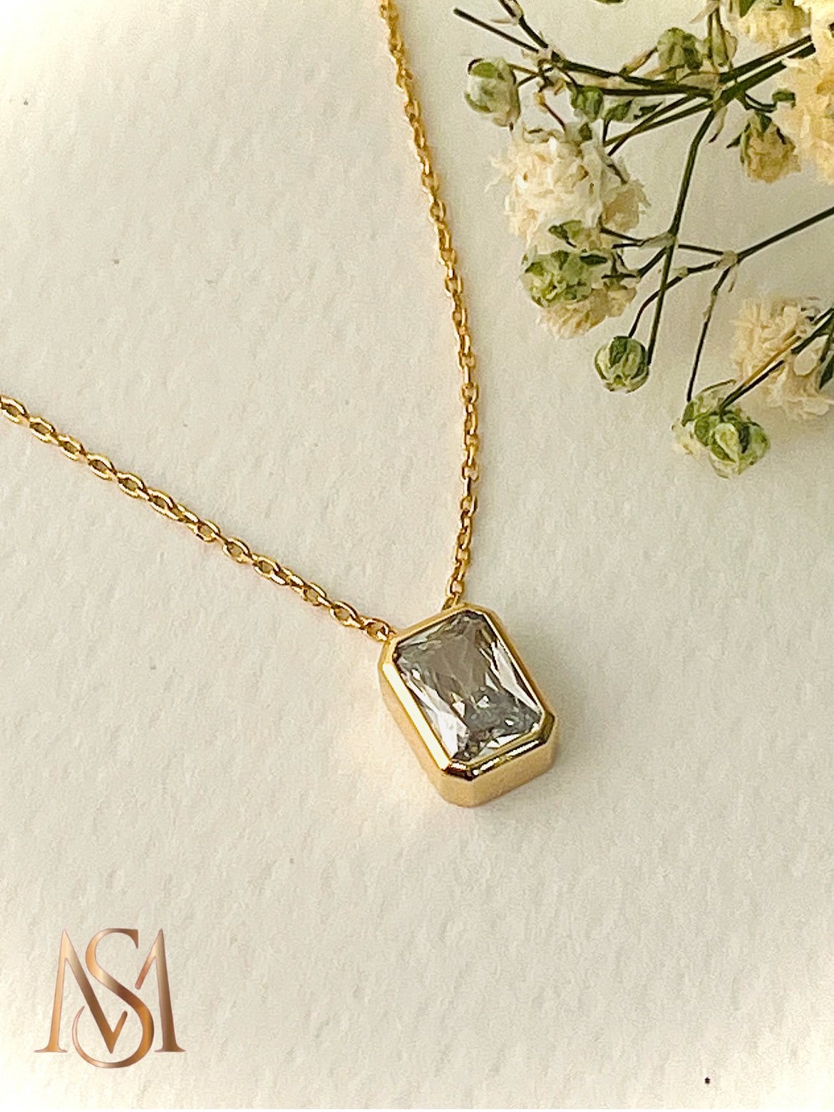 گردنبند و گوشواره